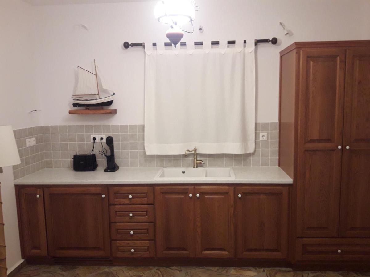 Villa Almyra Aegina 외부 사진